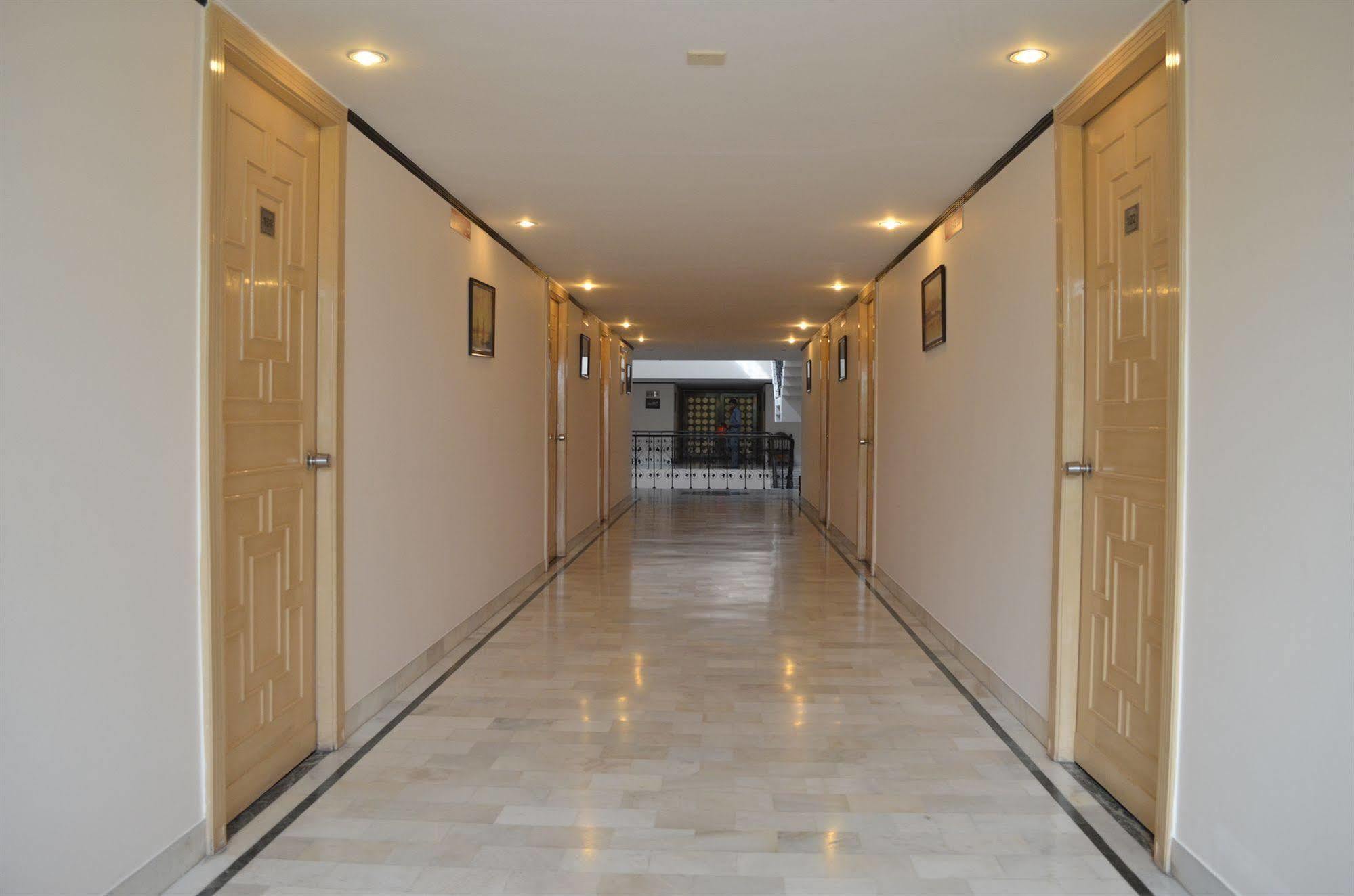 Shri Radha Brij Vasundhara Resort & Spa Govardhan Exteriér fotografie