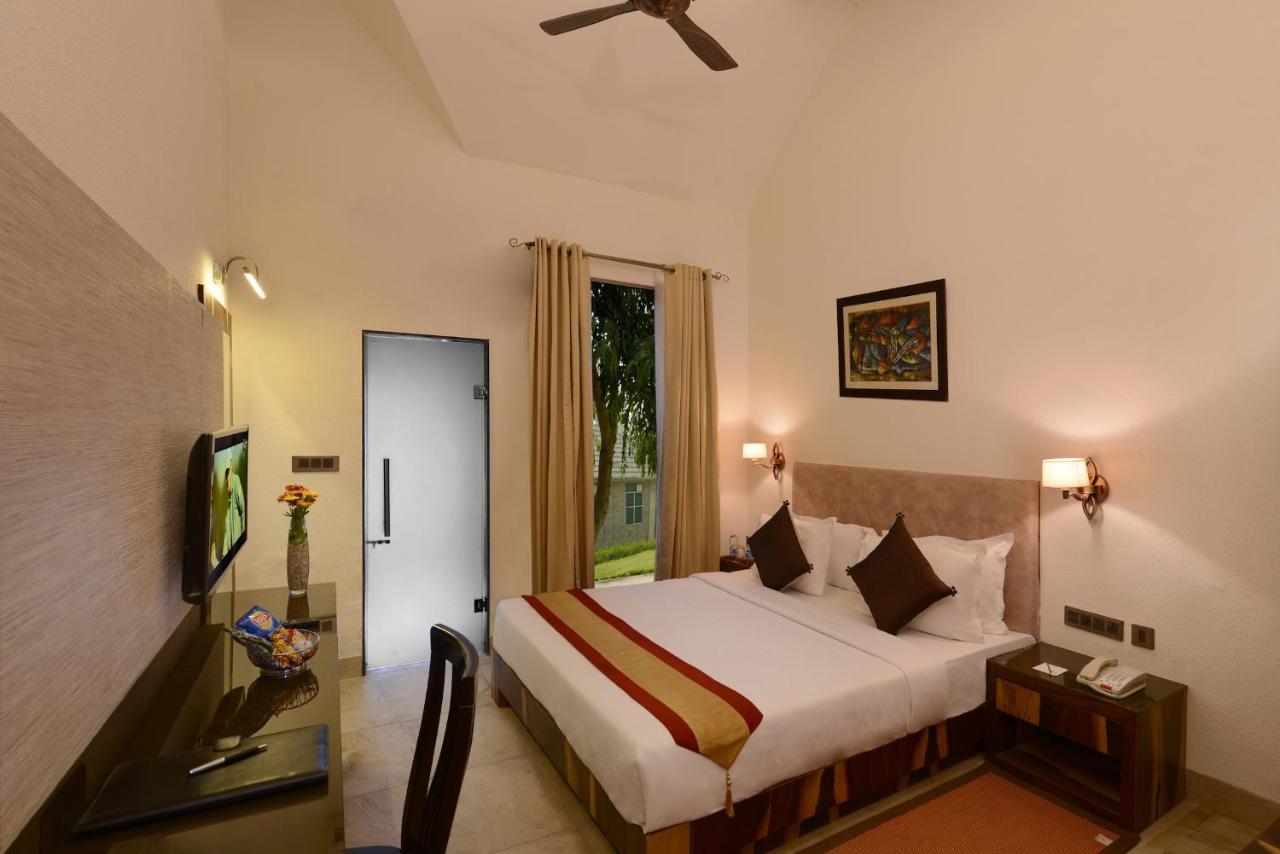 Shri Radha Brij Vasundhara Resort & Spa Govardhan Exteriér fotografie