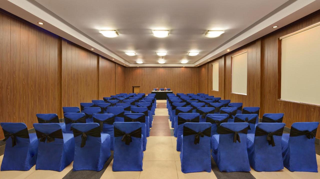 Shri Radha Brij Vasundhara Resort & Spa Govardhan Exteriér fotografie