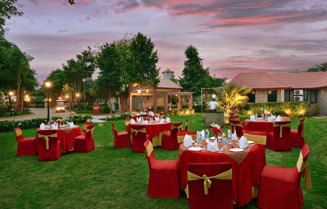 Shri Radha Brij Vasundhara Resort & Spa Govardhan Exteriér fotografie