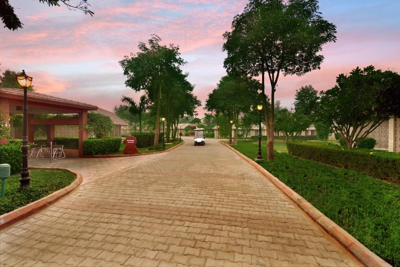 Shri Radha Brij Vasundhara Resort & Spa Govardhan Exteriér fotografie